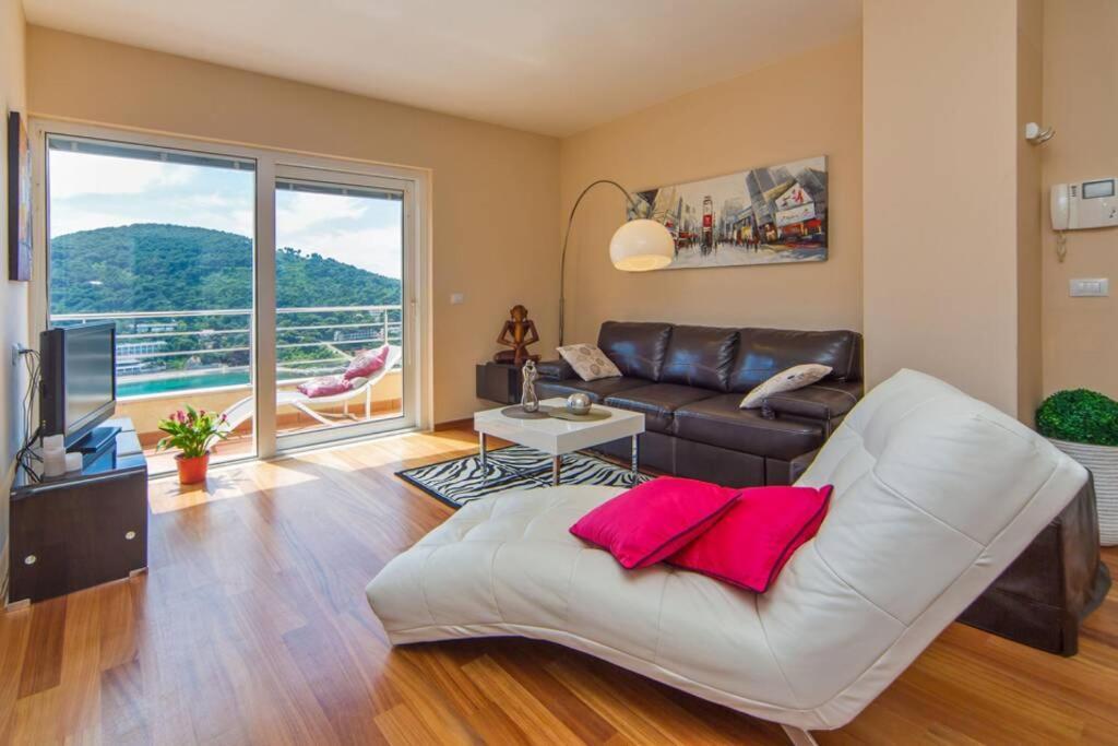 Blue Dream - Stylish With Stunning Sea View Apartman